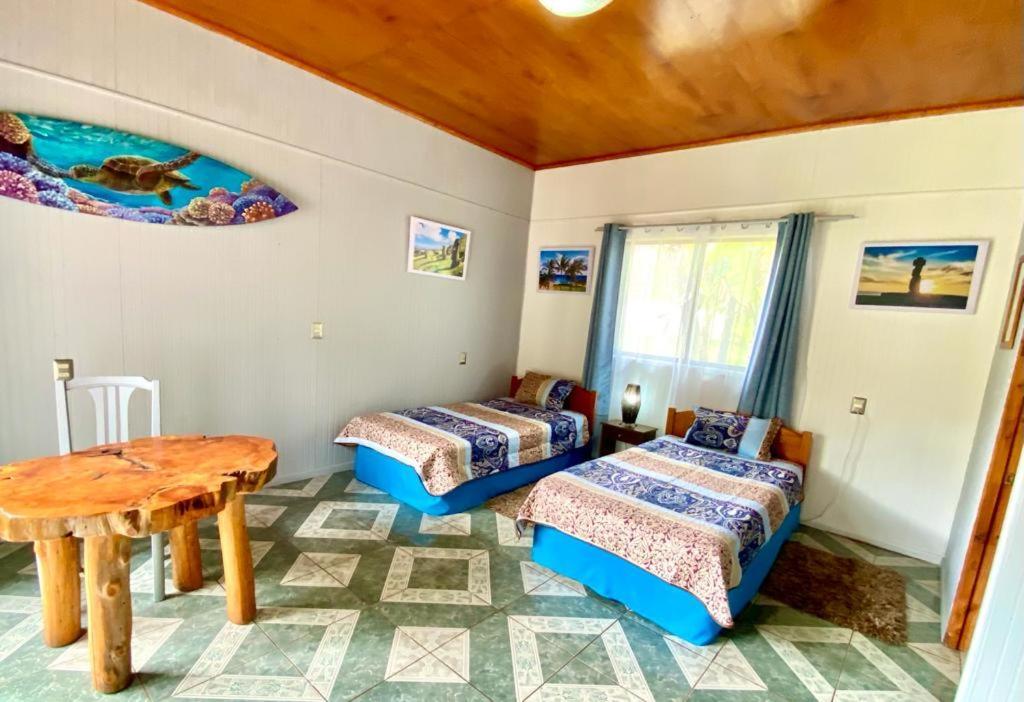 Kahina Lodge Hanga Roa Buitenkant foto