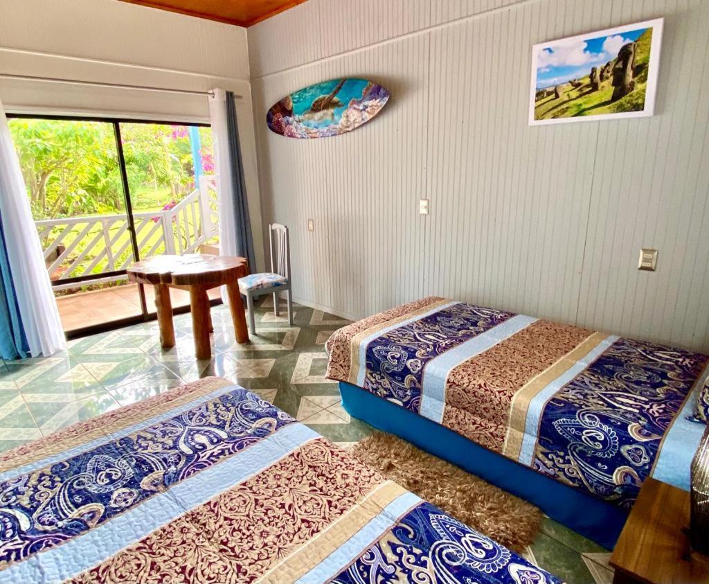 Kahina Lodge Hanga Roa Buitenkant foto