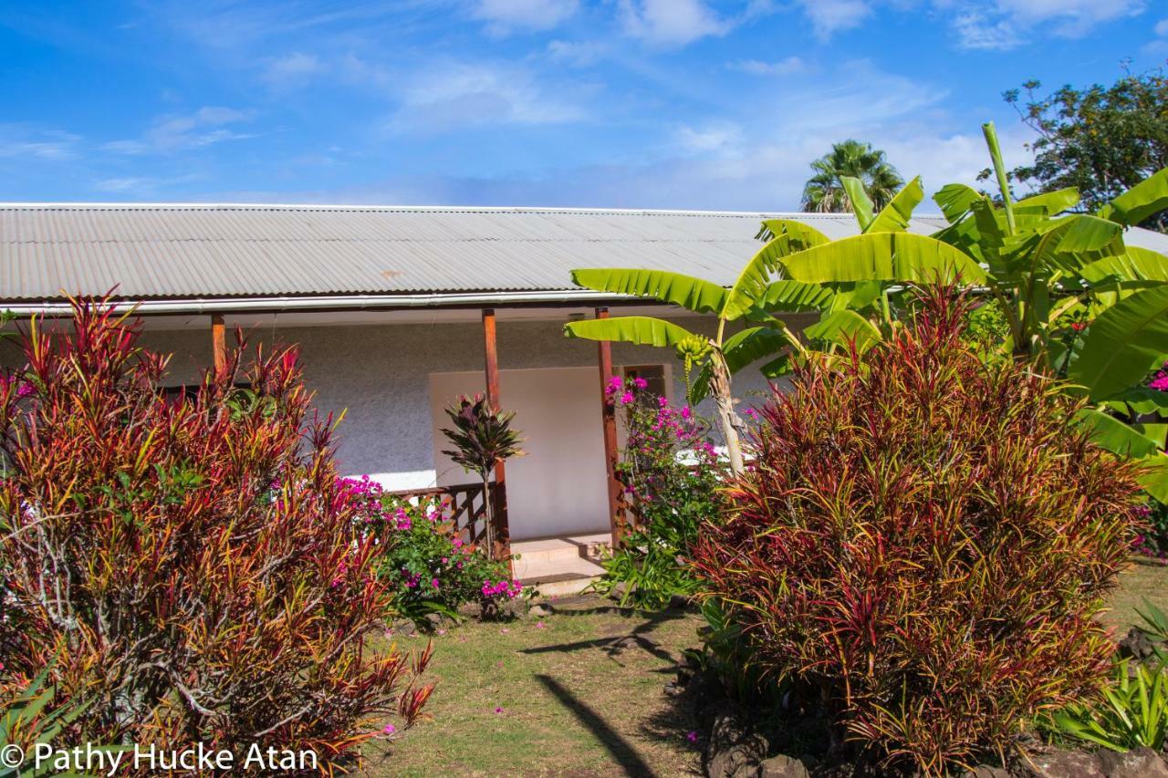 Kahina Lodge Hanga Roa Buitenkant foto