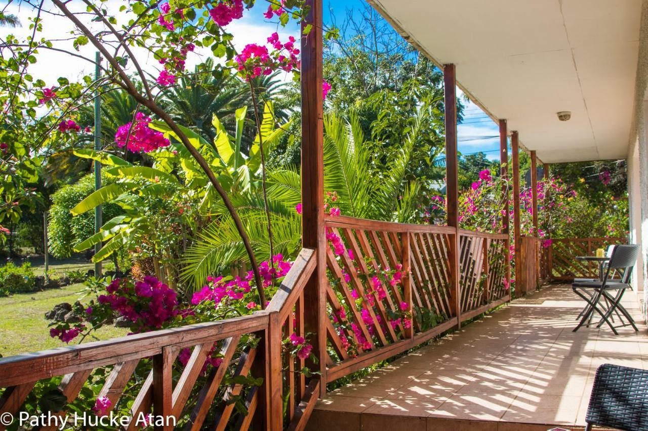 Kahina Lodge Hanga Roa Buitenkant foto