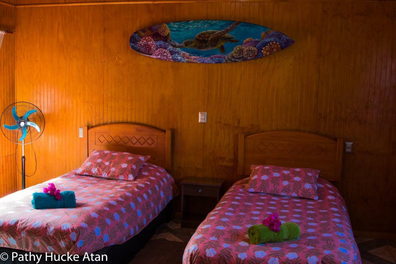 Kahina Lodge Hanga Roa Buitenkant foto